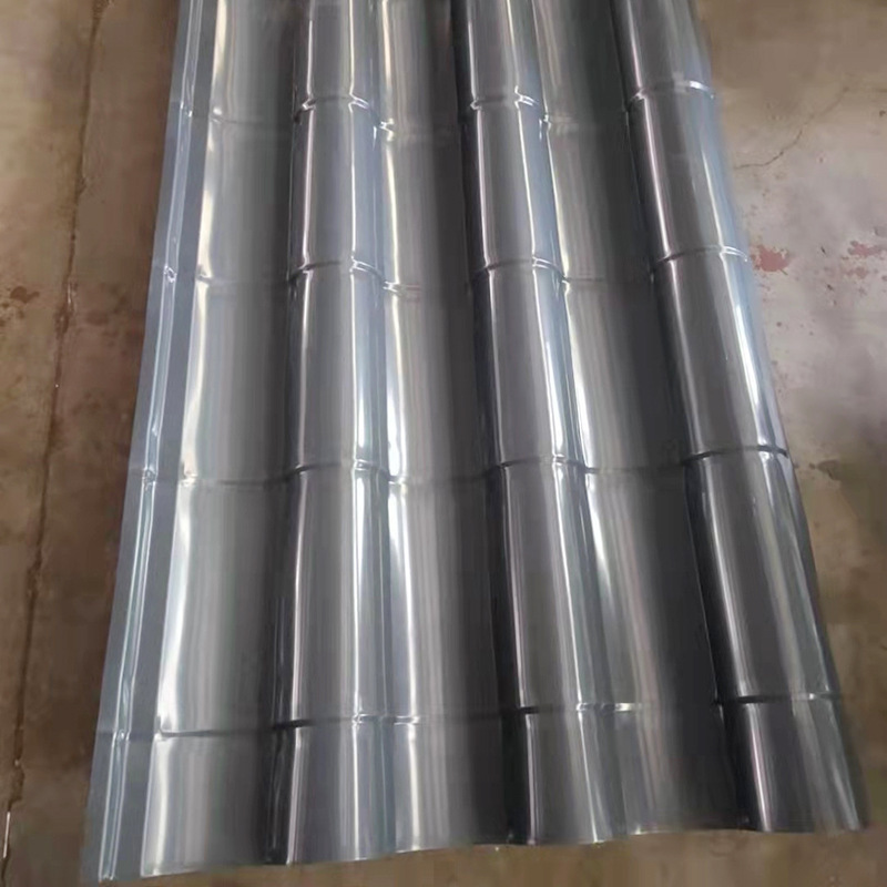 The manufacturer supplies high-quality stainless steel corrugated board for building decoration roof panel