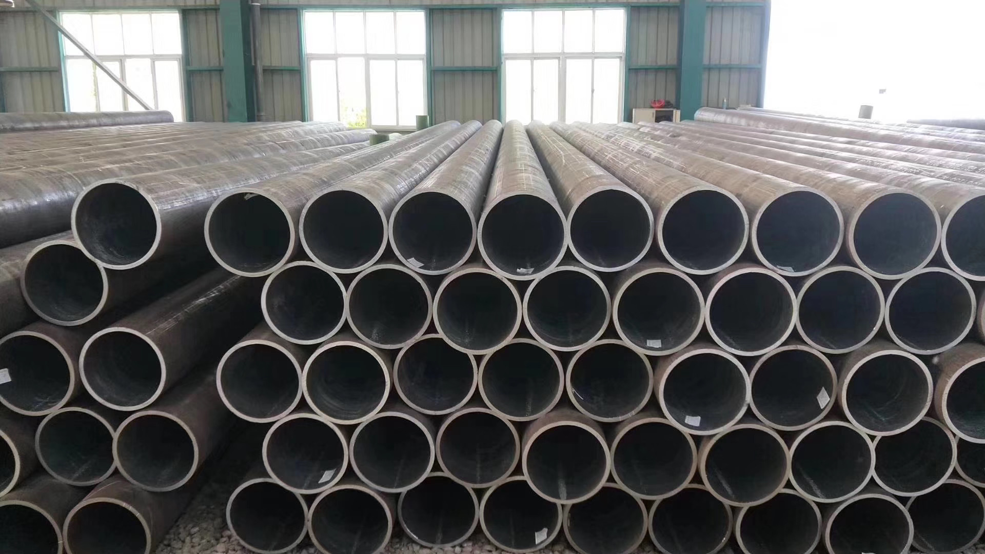 Large Diameter Thick Wall Hot Rolled Seamless Carbon Steel Seamless Pipe Q235b Q275b Mild Steel Pipes Iron Pipe