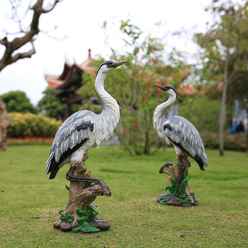 SE7ART Custom Water Fountains Outdoor Garden Decoration FRP Life Size Eurasian Common Red-crowned Siberian Egret Crane Sculpture