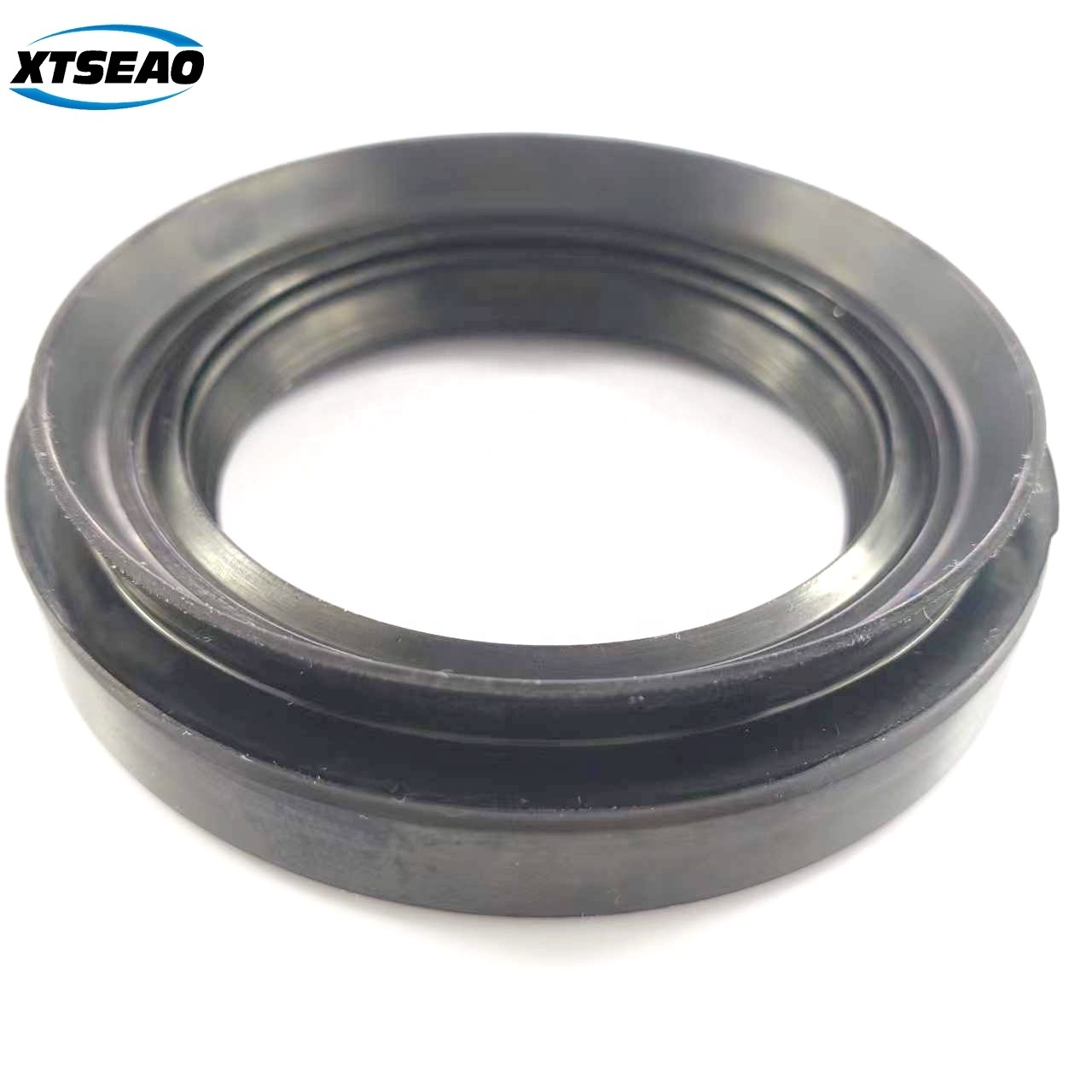 XTSEAO MN130496 41*61*13.5/8.8 Rubber fpm oil seal torque converter Transmission output shaft oil seal for Mtsubish i