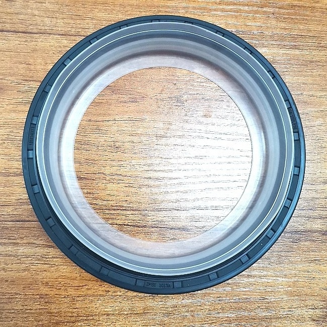 XTSEAO 1392708 FKM STEEL PTFE and crankshaft oil seal PTFE rubber oil seal 120*140*13 120-140-13 for Ben Z scani atruck