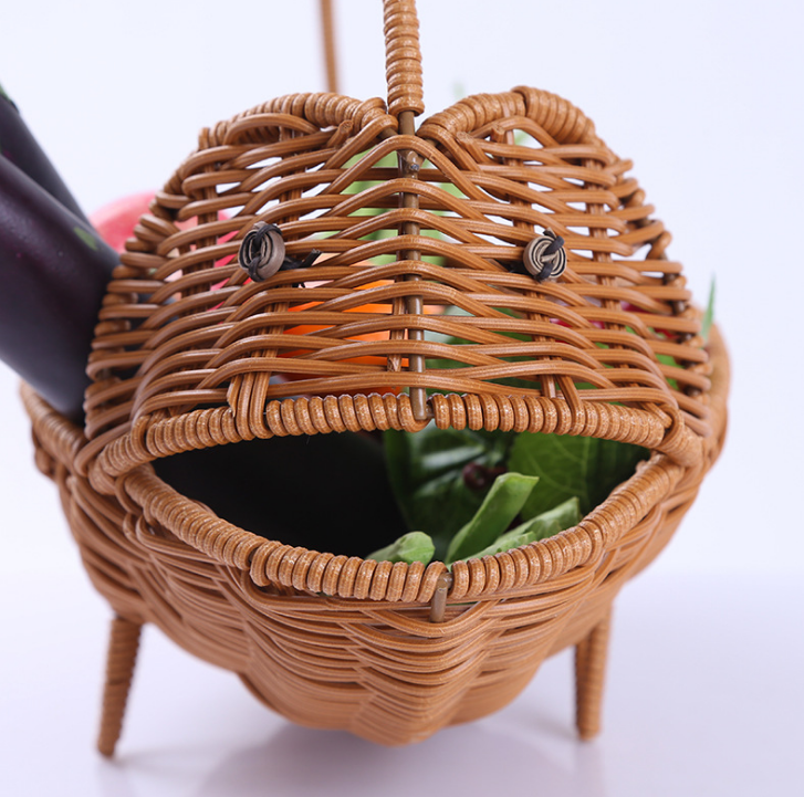 Creative Fish Shape Wicker Woven Storage Basket Vegetable Fruit Basket