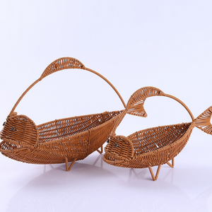 Creative Fish Shape Wicker Woven Storage Basket Vegetable Fruit Basket