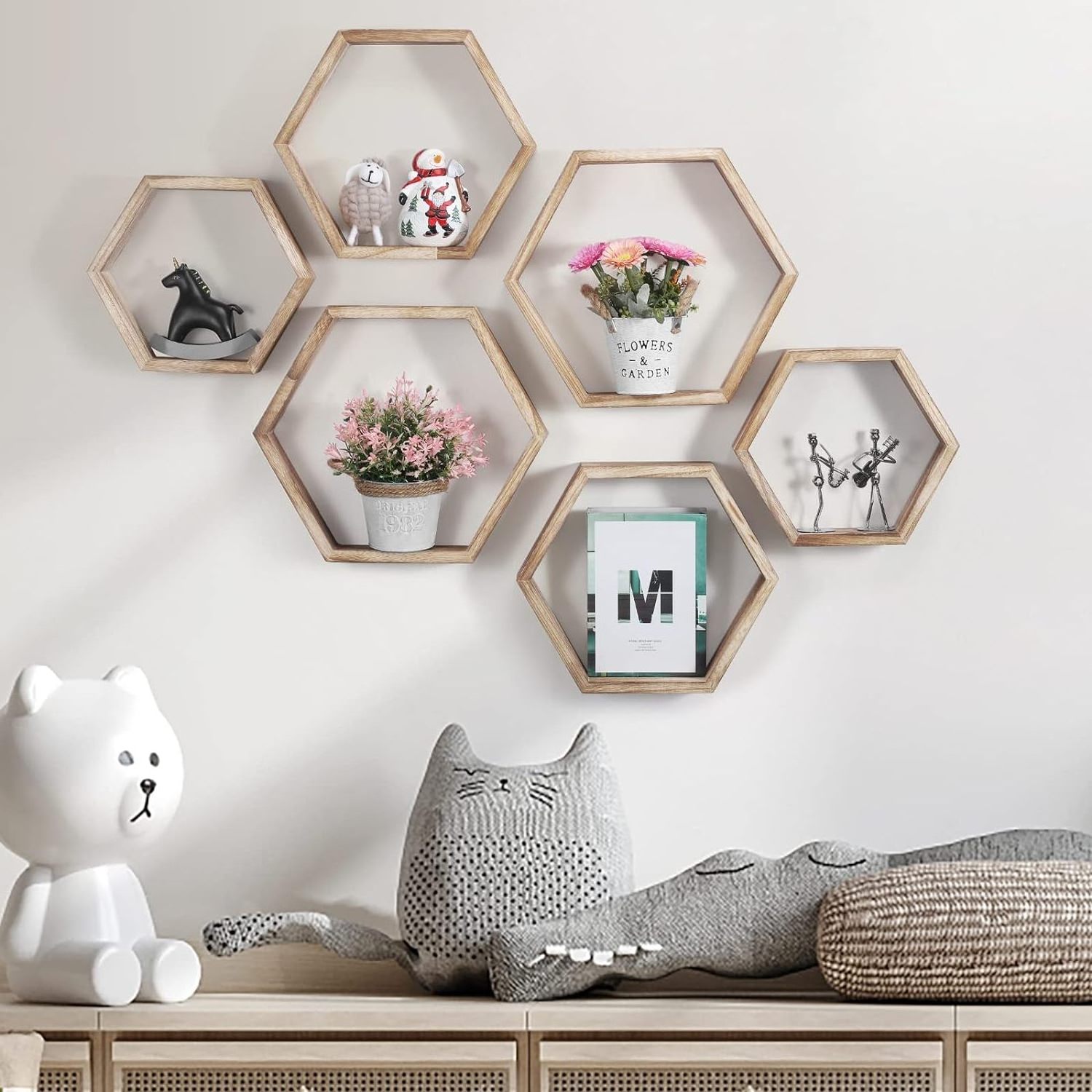 Set of 6 Wall Shelves Floating Shelves Wood Hexagon Display Shelves for Wall Decor Wooden Honeycomb Storage Rack for Bedroom