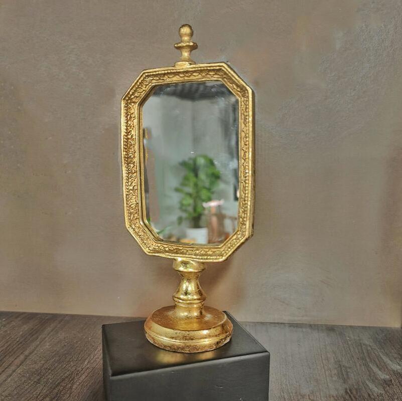 European Retro Resin Old Desktop Mirror Nostalgic Gold Living Room Dresser Mirror Ornaments