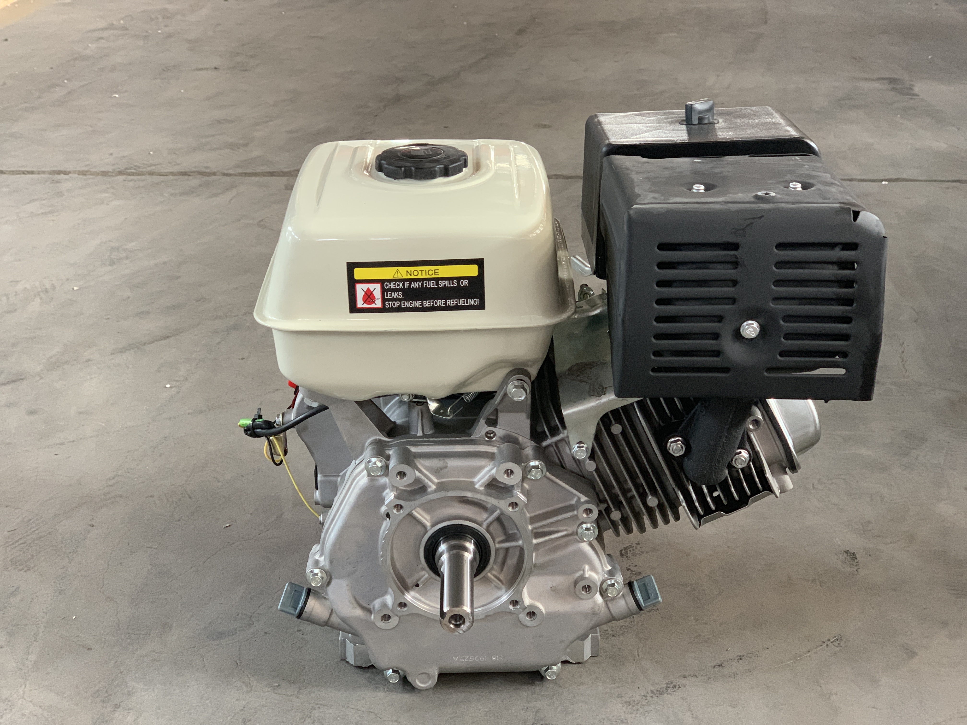 High Quality 4 Stroke13HP Petrol Engine/ Air Cooled 188F GX390 Gasoline Engine