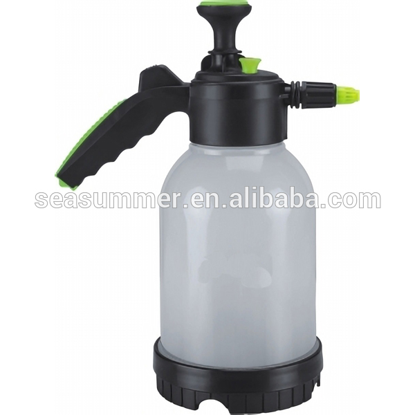 Garden tools High quality Small  Agricultural Sprayers Pressure Hand Sprayer Plastic Pressure Sprayer 2L