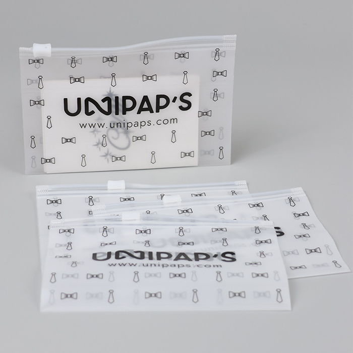 Wholesale Custom Logo Packaging Printed Logo  Zip Lock  Frosted Clothing Bags