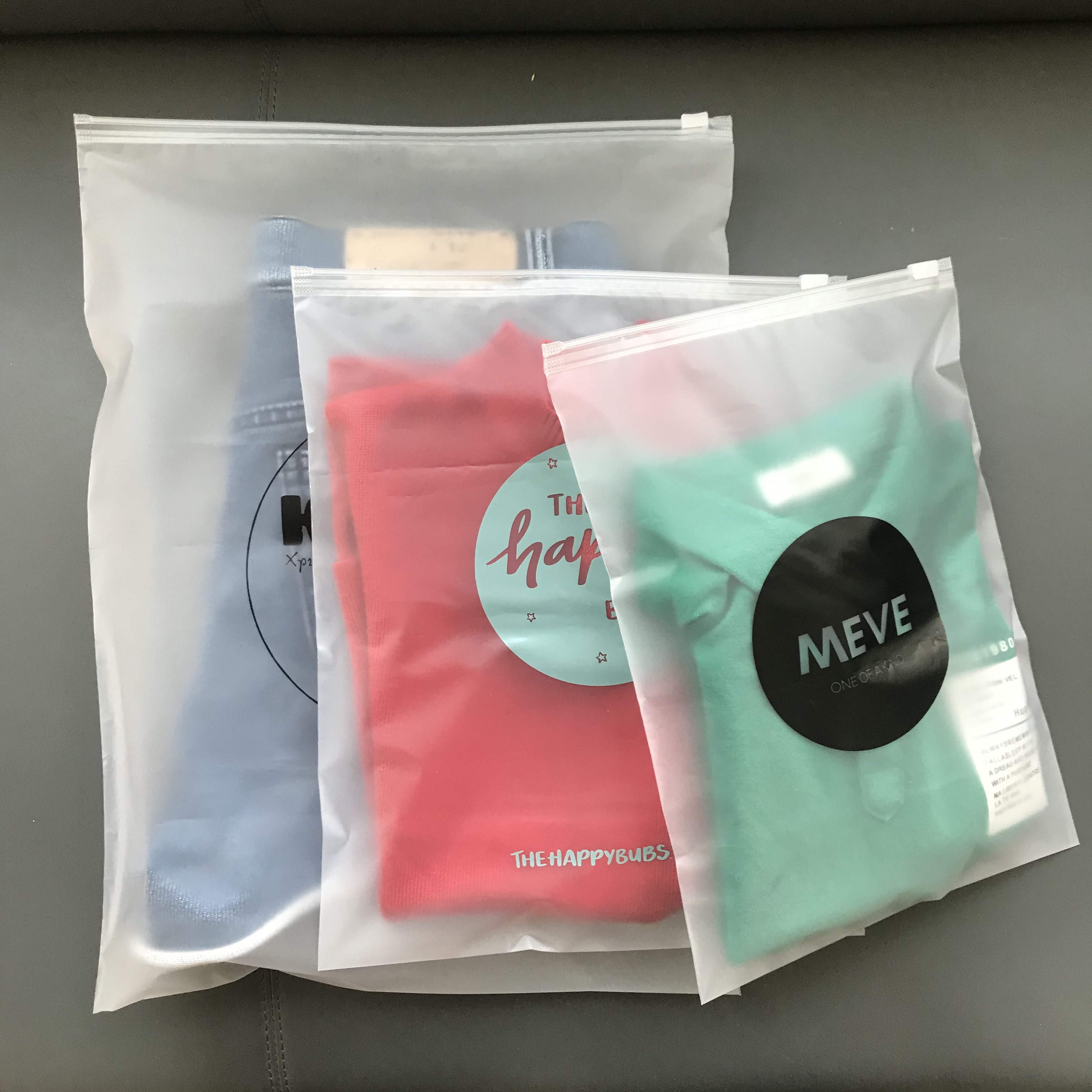 Hot Selling Custom Matte Printing Zipper lock Poly Zipper Lock Frosted Plastic Packaging Bag For Clothes