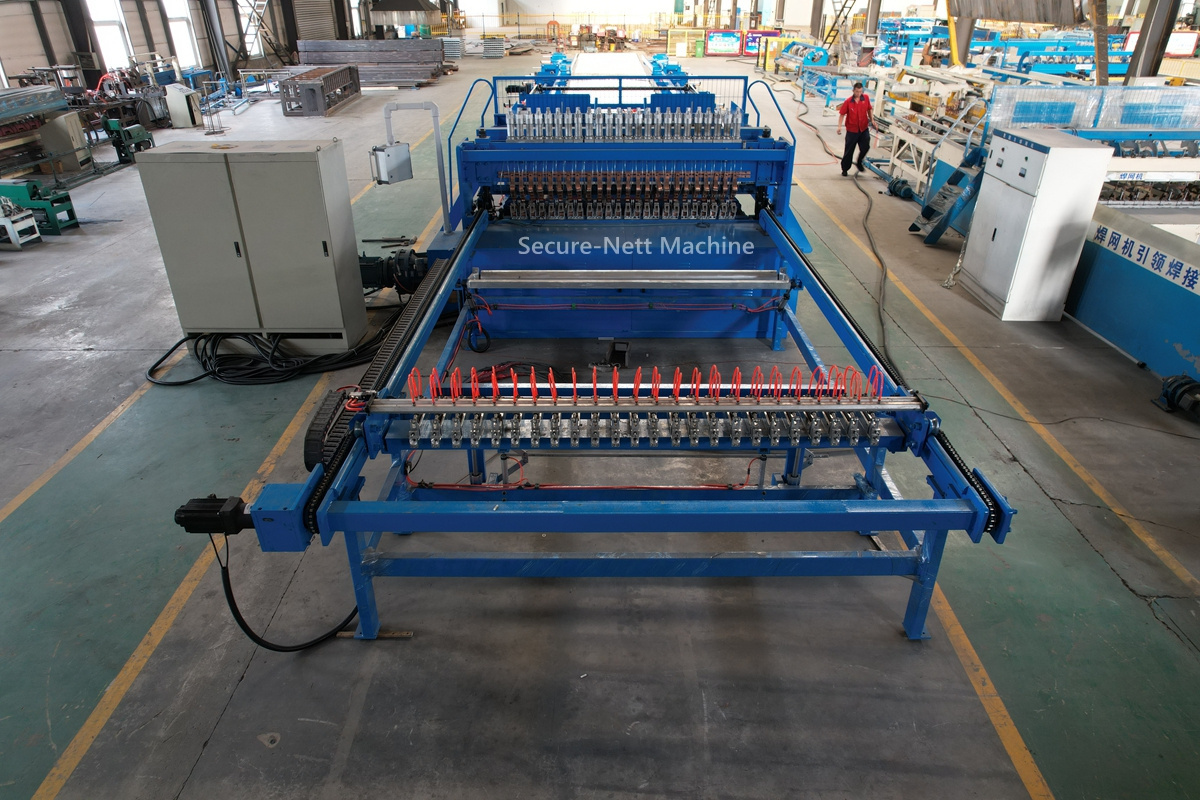 Heavy BRC steel concrete reinforcing rebar mesh welding machine