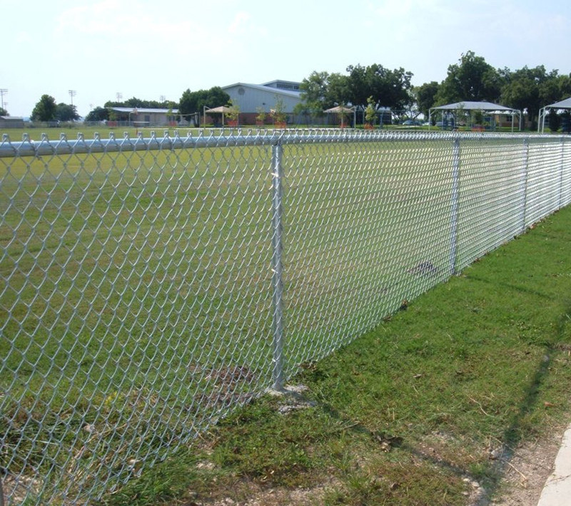 low price professional galvanized used chain link fence for sale factory