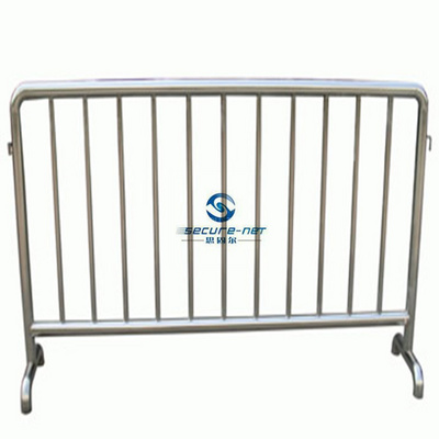 Flat Feet Crowd Control Barrier Outdoor Temporary Fence Panels Horse Retractable Steel Fence