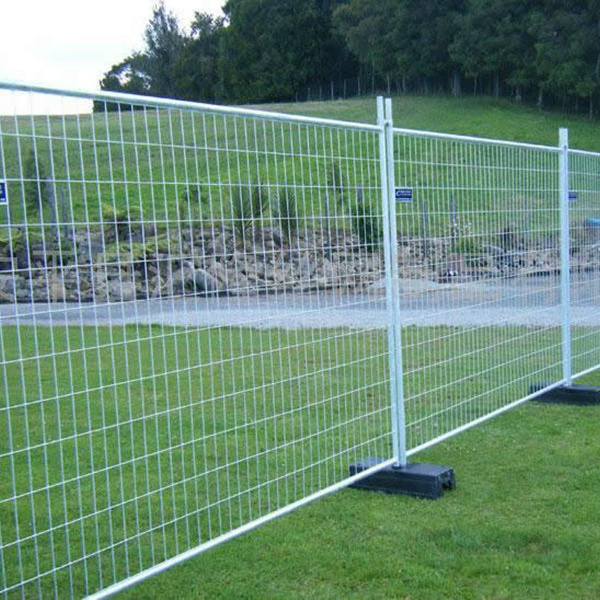 cheap Australian construction hoarding temporary fence removable plastic base temporary fence panel