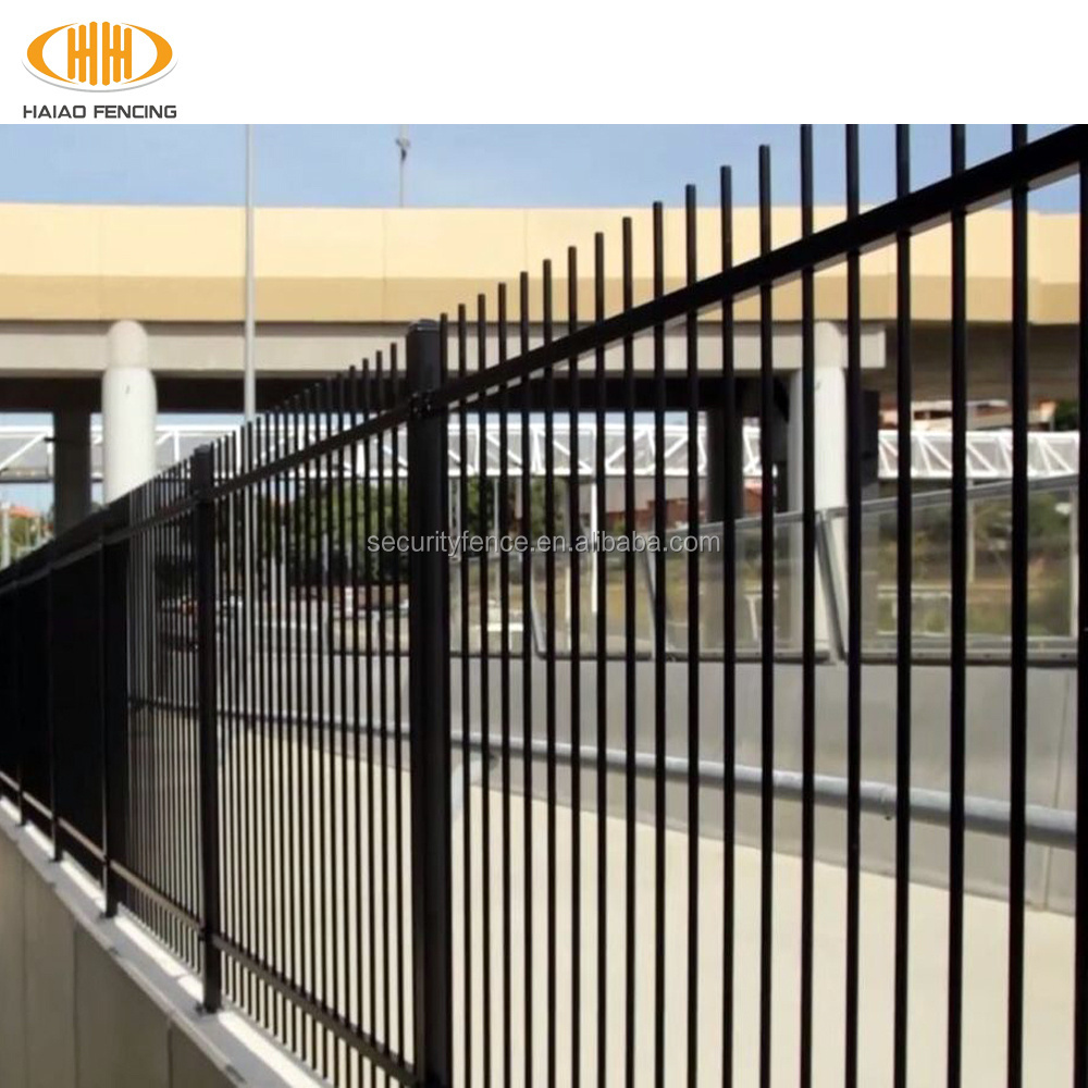 2020 new arrival powder coating security picket top steel fence with gate