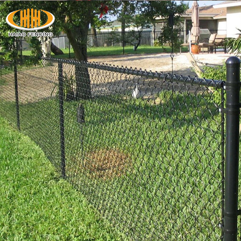 Hot sale galvanized steel 8 foot chain link fence garden cyclone wire fence for sale