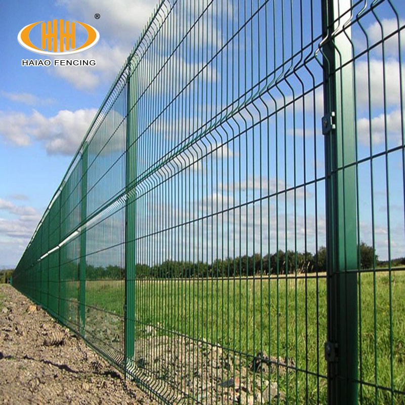 ECO Friendly fence designs PVC coated 3D curved welded wire mesh fence for sale