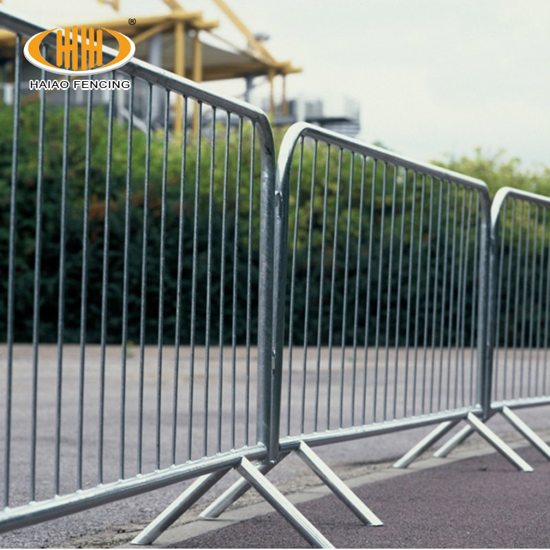 Factory supply galvanized and powder coated traffic security barrier steel barricade for events