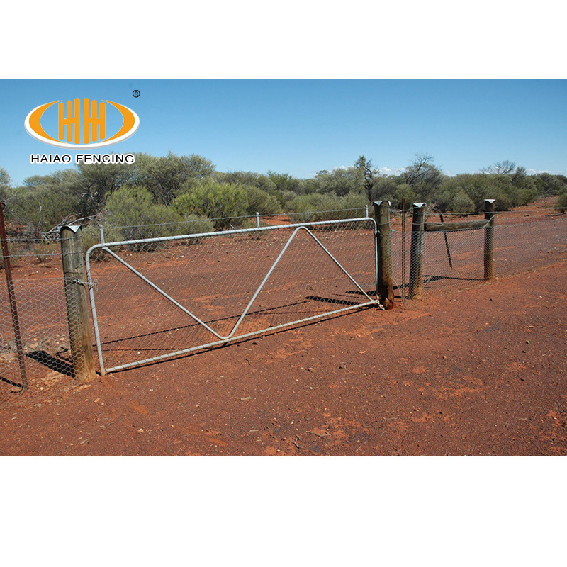 Factory sale hot dipped galvanized farm fence and gate