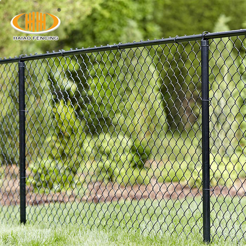 2021 New Arrival Black PVC Coated Chainlink Fence Chain Link Fence for football Playground