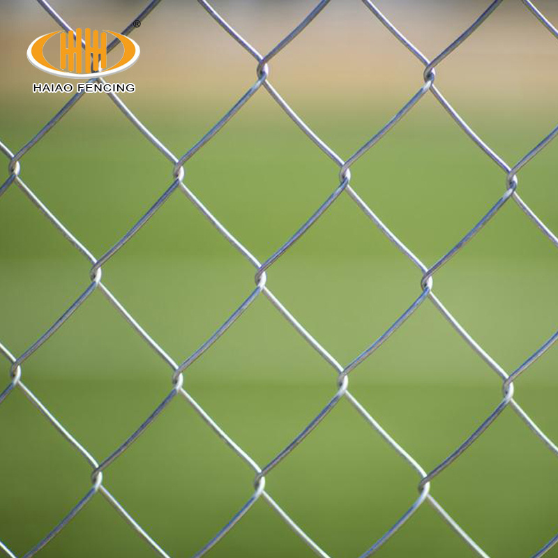 Hot selling galvanized pvc coated 8 foot chain link fence perimeter fence wire fencing 8 ft for sale