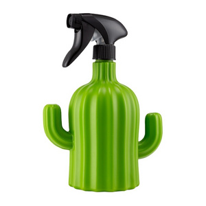 Watering Can Outdoor Plant 1.5 Gallon Plastic Water Cans Green Watering Pot for Office House Indoor Garden