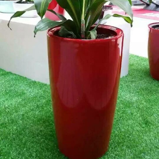 bright red flower pots, big long decor pots, new garden pots