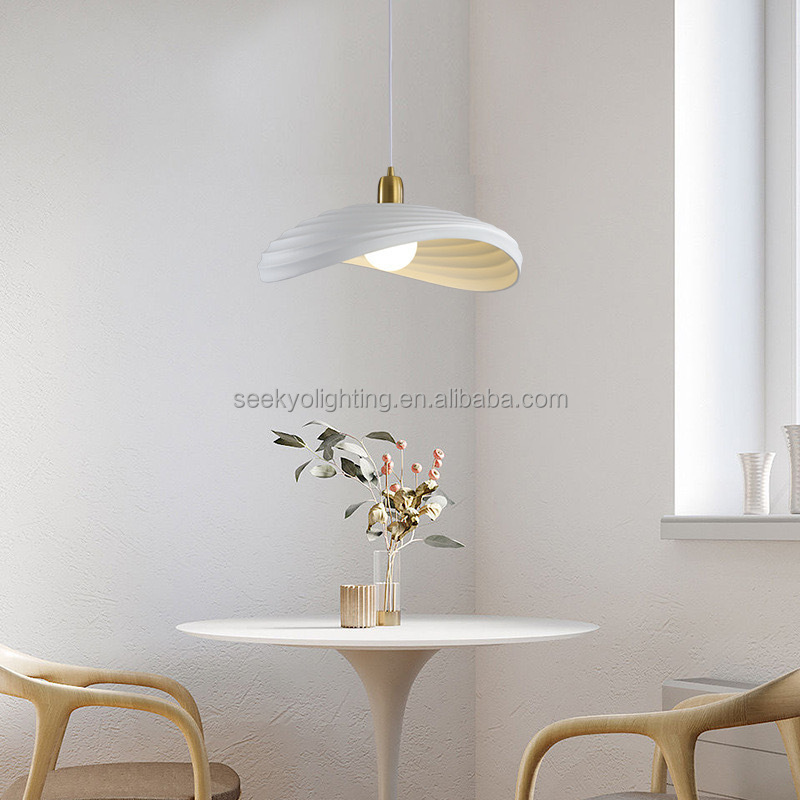 Hanging Lamp Minimalist Art Deco Pendant Lamp Nordic Led Pendant Lights Modern Ufo Pendant Lamp For Boutique