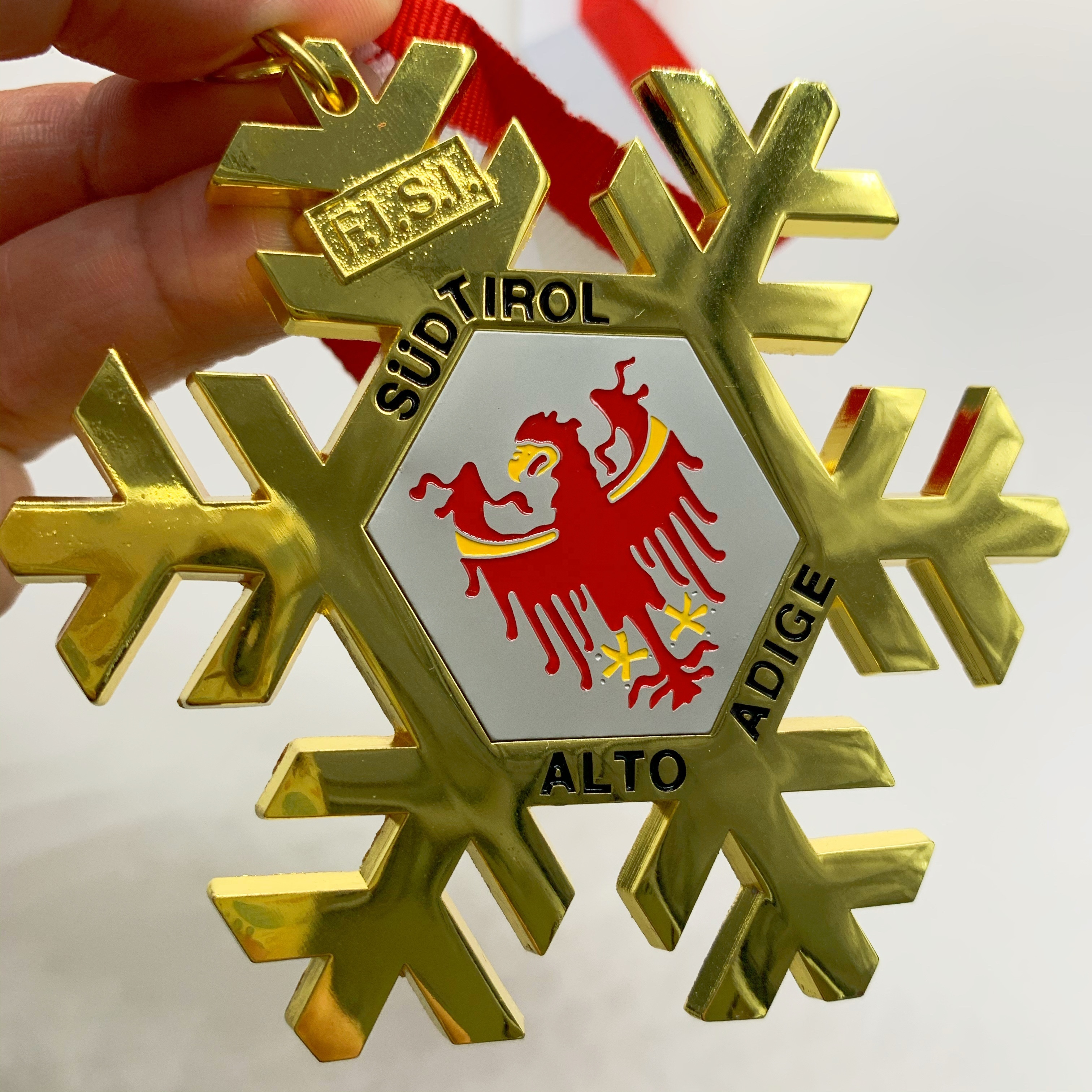 Snowflake Souvenir Medal 3d cut out casting carnival sport medal customized medal with ribbon