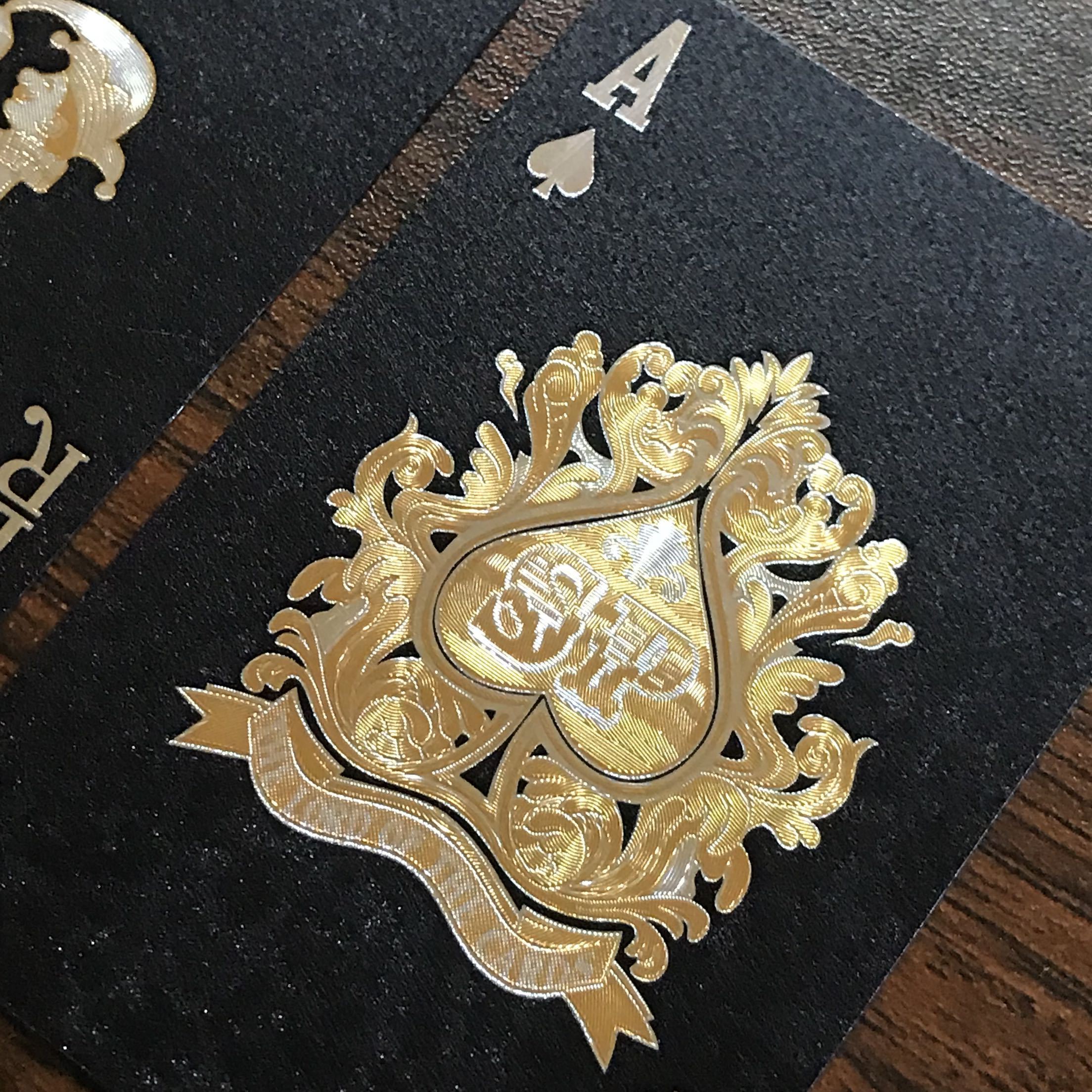 Luxury New Design Black Gold Poker Cards Durable Waterproof PVC Poker Playing Cards Deck Promotional Gift