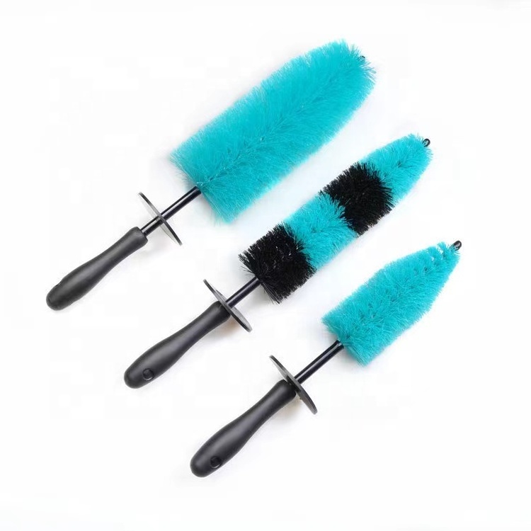 Selected Auto long handle car wash brush plastic wheel cleaning brush exterior auto detailing soft bristle customized brush OEM