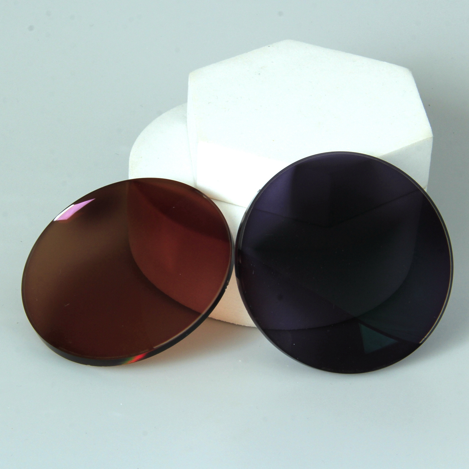 Danyang Optical Lenses 1.56 Photochromic Glasses Optical Lenses Photo Grey  Optical Lens