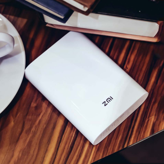 Original ZMI 4G Router 7800 mAh Power Bank MF855 3G 4G Wireless WiFi Repeater WiFi Router Mobile Hotspot 7800mAh Powerbank