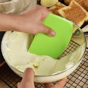 Dough Scraper Bowl Scraper,Food safe Plastic Dough Cutter Flexible Practical Bench Scraper Multipurpose Food Scrappers