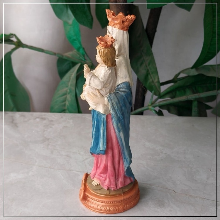 Customized Resin crown Virgin Mary holds torch and baby Jesus figurine statue decoration gift