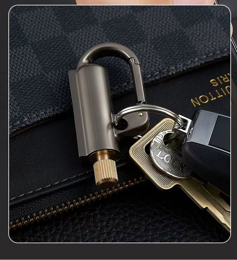 Multi-function Metal Ten thousand Match Lighter Keychain Old-fashioned Kerosene Lighter Waterproof Matchstick Lighter