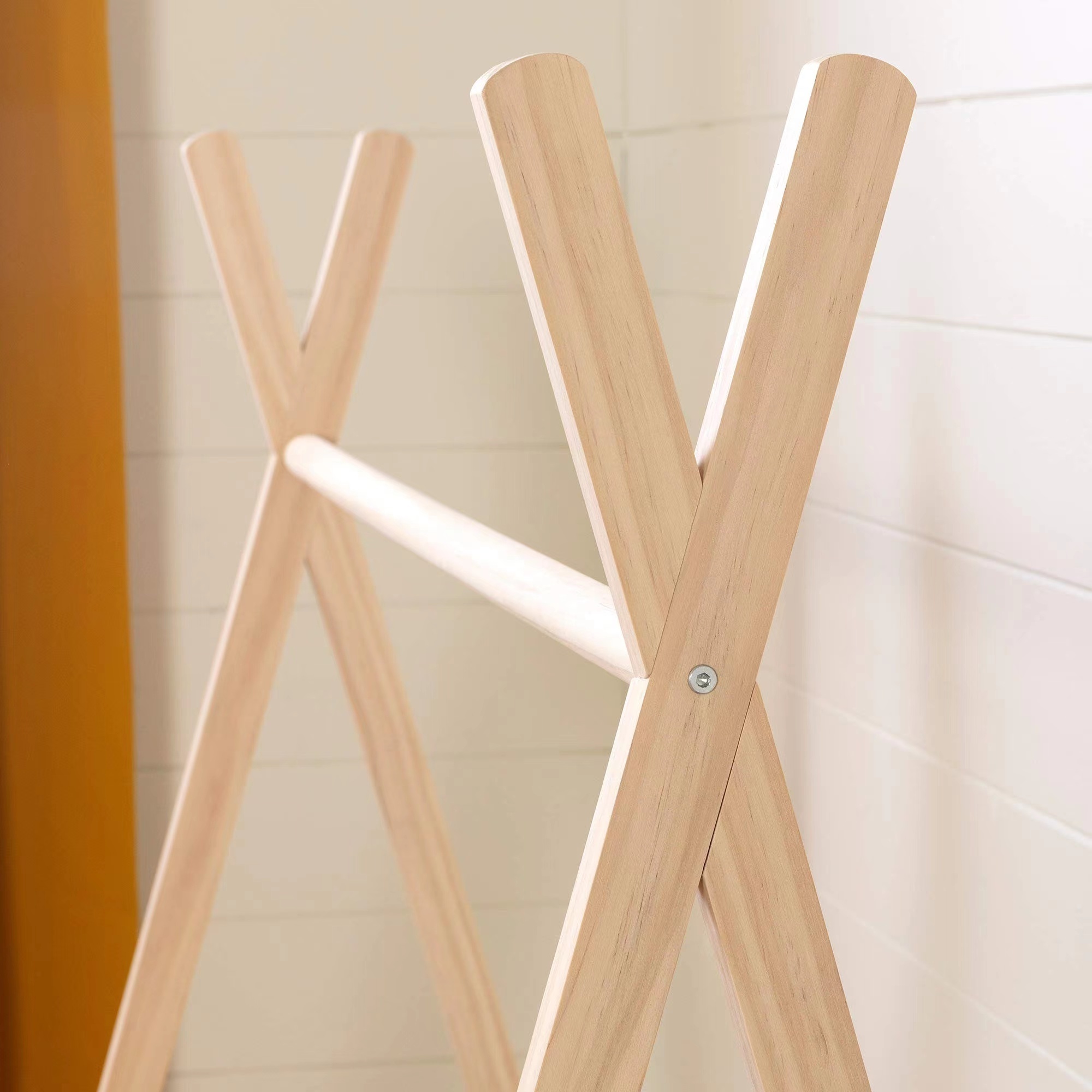 Modern High Quality Montessori Wooden Bedroom Closet Kids Wardrobe Natural Pine Wood Coat Clothes Rack