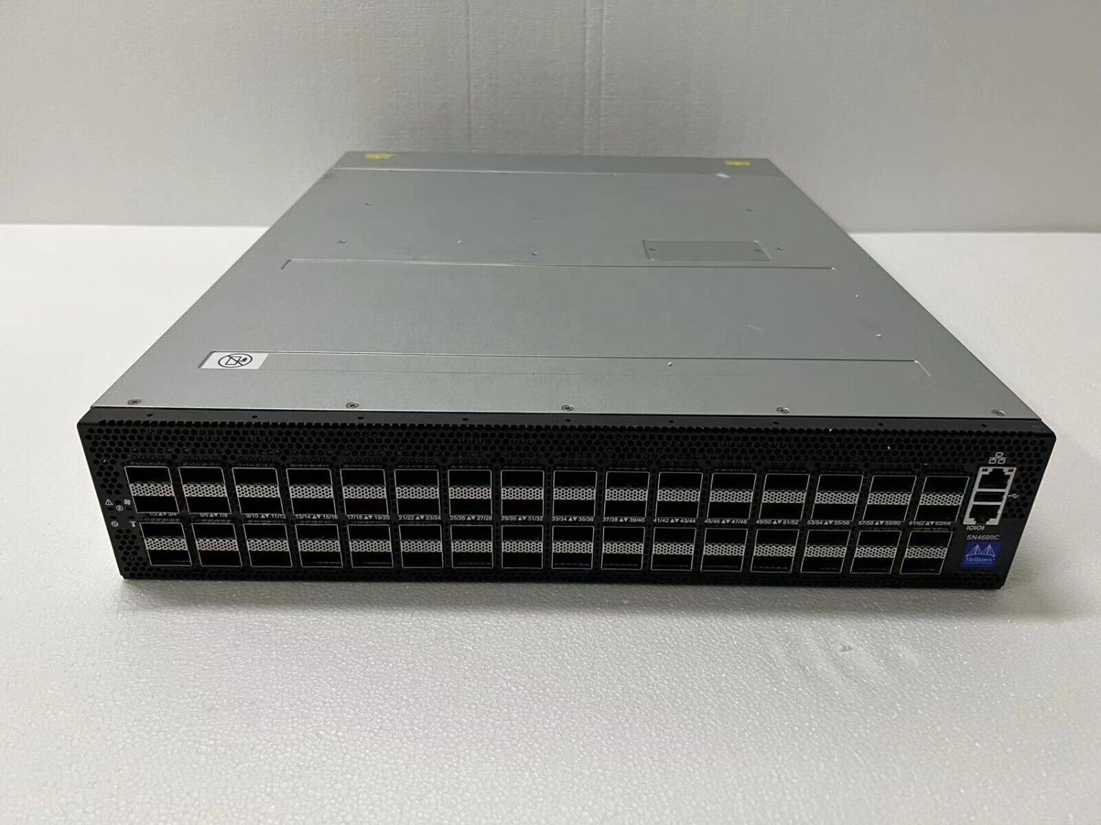 Used NV Mellanox SN4600C MSN4600-CS2FC Spectrum-3 Based 100GbE 64 ports 100Gb QSFP28 2U ONIE Ethernet Switch