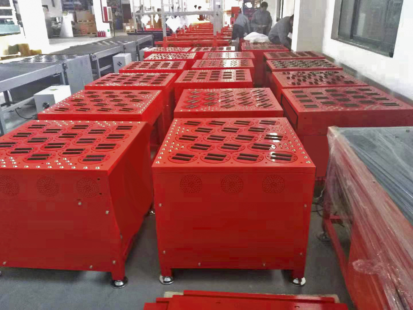 Automatic Parcel Sort Machine In Ecommerce Logistics Distribution Center Wheel Switch Sorter