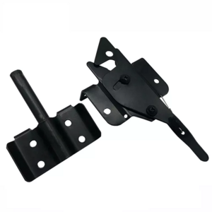 Heavy Duty Fence Self-locking Black Finishing Post Mount Steel Automatic Gravity Lever Wood Fence Gate Latches