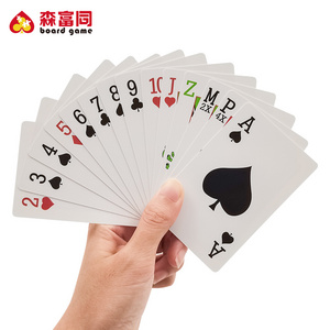 Free samples High Quality Math War Multiplication Game Cards Classic Card Games OEM Logo Card Games