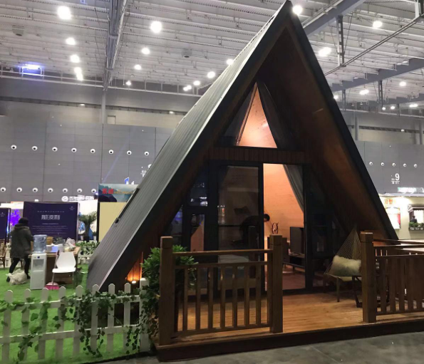 Triangle shape  wood made of small cabin /tiny house/ triangle house for camping