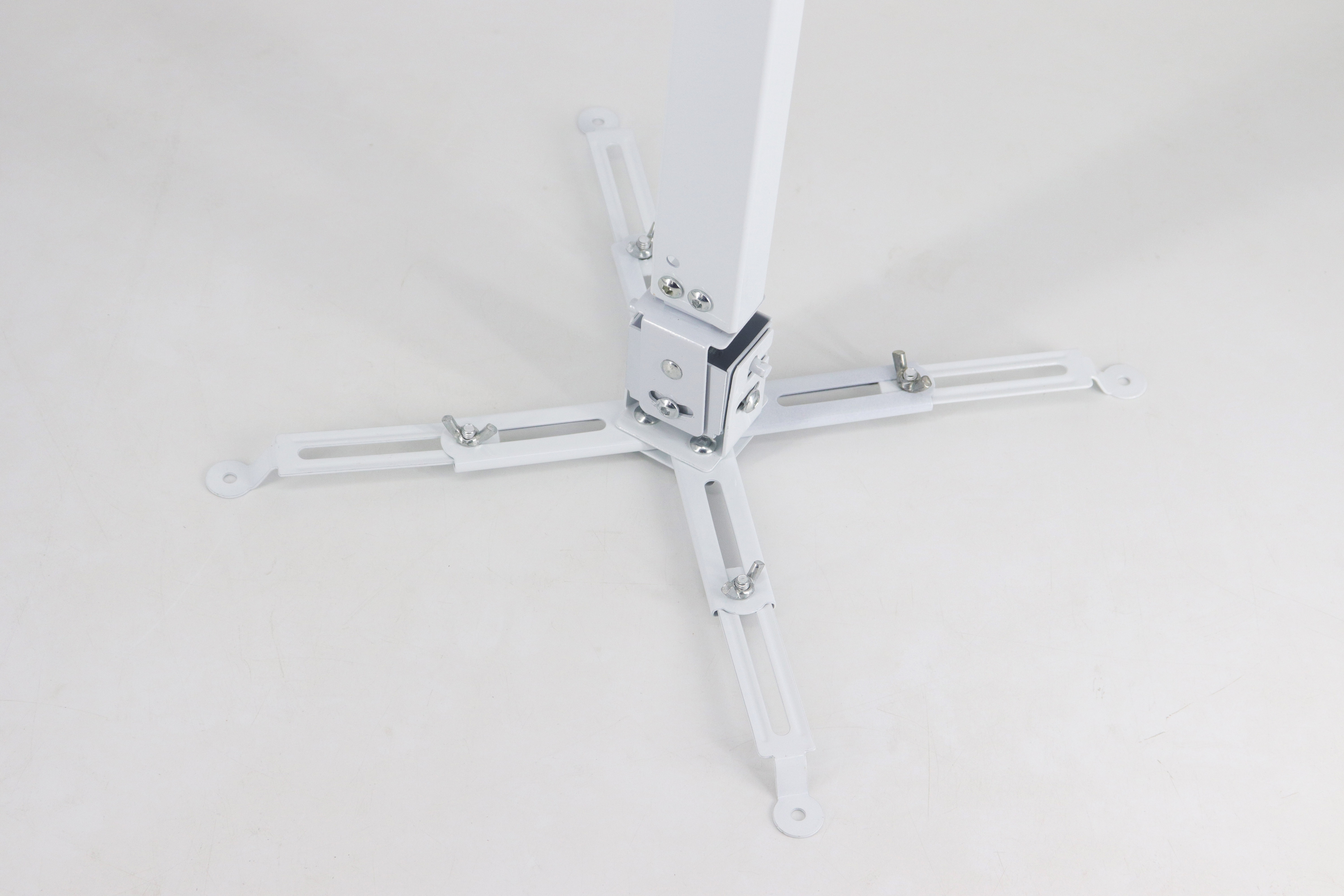 Aluminum Alloy Universal Projector Ceiling Mount Kit Height & Angle Adjustment with Cable Management