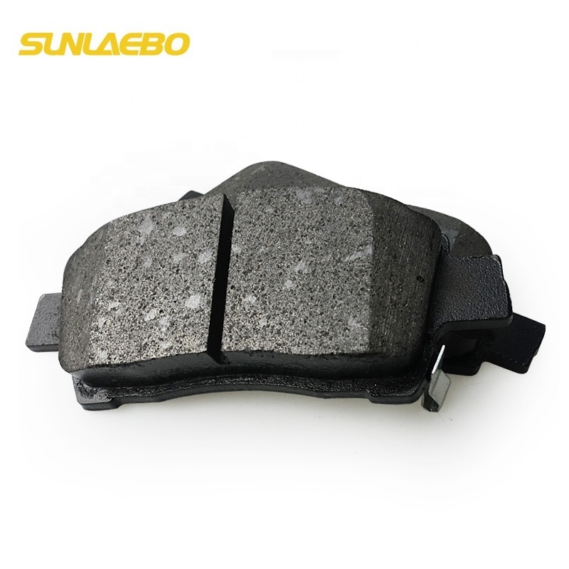 Auto car brake pads A-618 semi metallic brake pads in low price D813