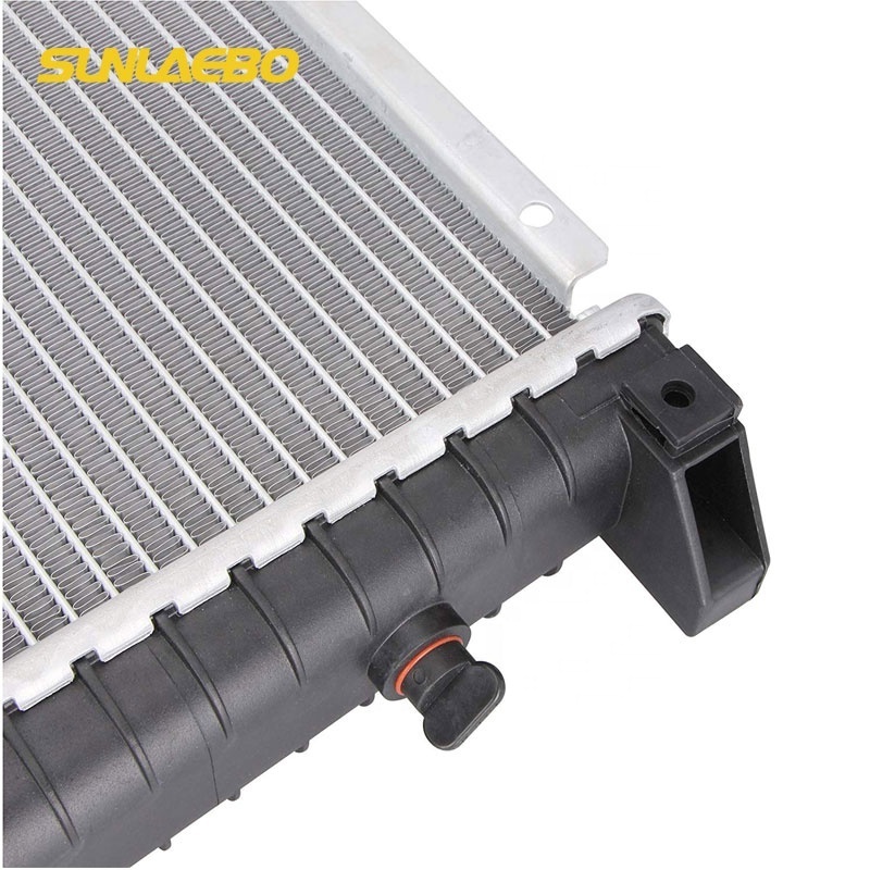 Competitive radiator aluminum car radiator aluminium auto radiator pa66 gf30 for bmw