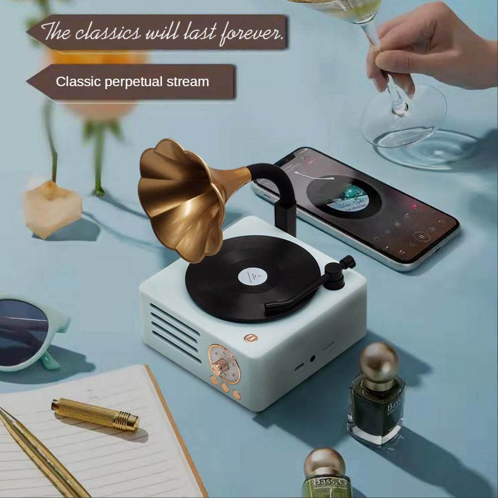 Factory Mini Blue tooth Sound box Nostalgic Retro Rotating Phonograph Speaker with Fm Radio