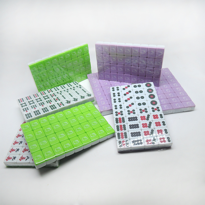 Customized Brand Logo Portable Family Leisure Time Acrylic Material Mini Traditional Chinese Travel Mahjong Set