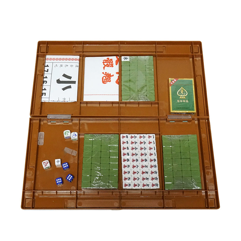 Hot sale 2 cm mini Chinese Mahjong plus 4 game in 1 box set with mah-jongg folding table set for Leisure and Entertainment