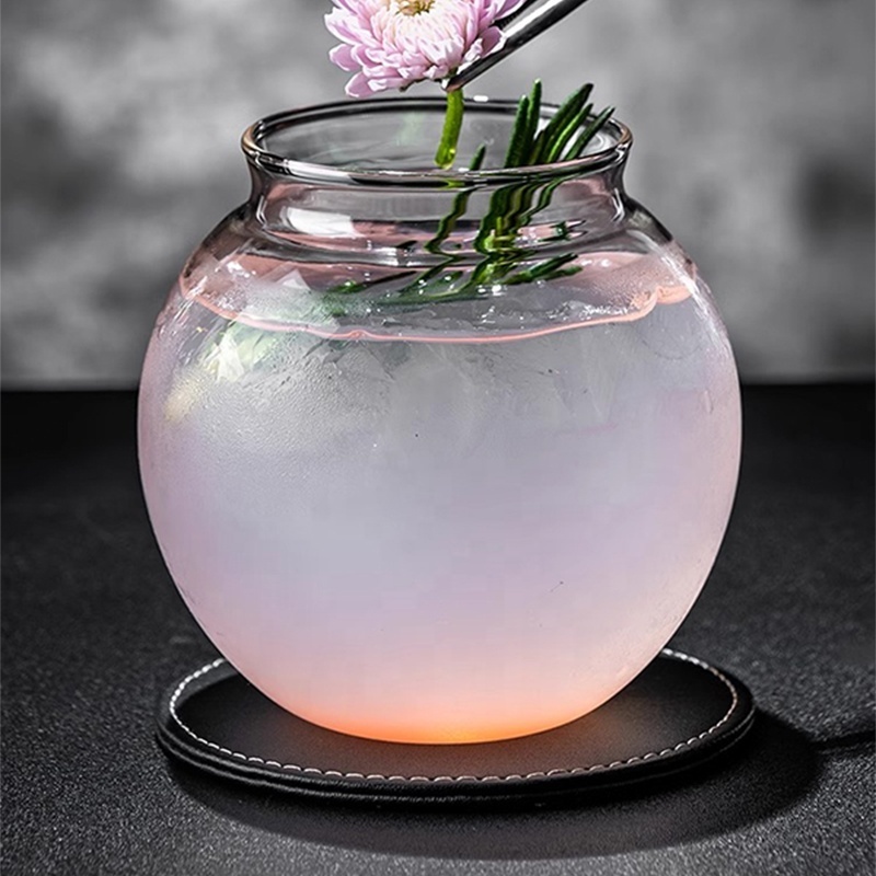 Novelty spherical glass juice cup 400ml cute wine glass crystal round ball Cocktail Glasses For Halloween party gift bar