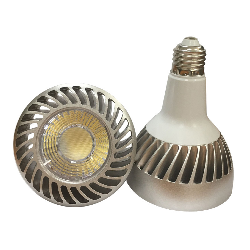 PAR30 LED Tracking Light 32W E27 Silver Housing Patented Design COB LED PAR30 Spot Light China LED Bulb New Arrival