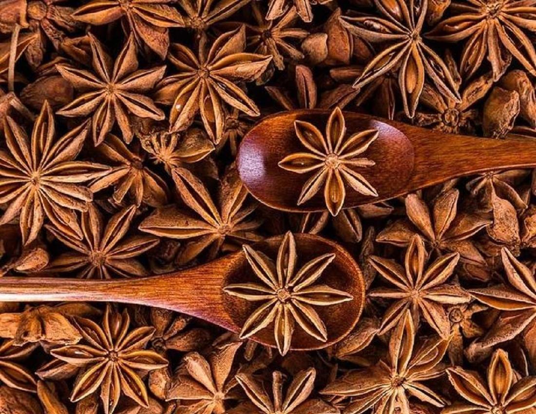 factory bulk wholesale price 100% pure natural food grade flavor big 85% anethol aniseed oil star anise oil for food additives